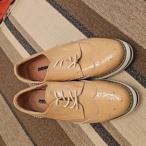 Dadawen Wingtip Shoes